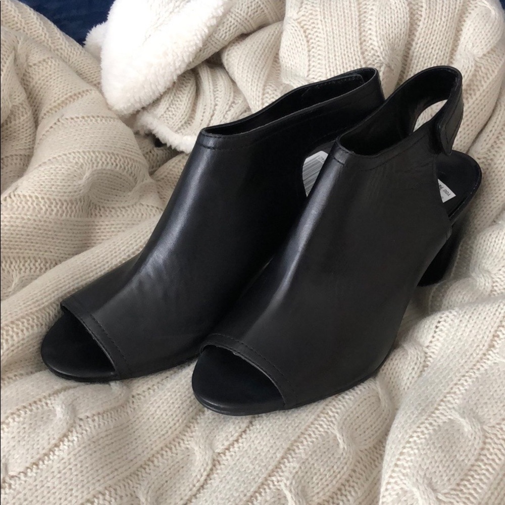 H by Halston bootie